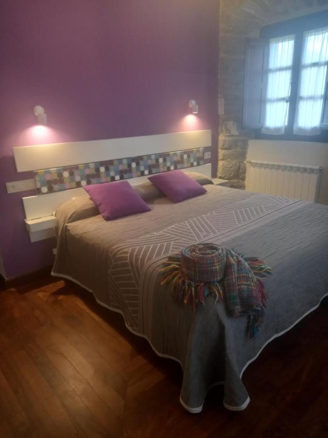Hotel Dona Lola Izarra Zewnętrze zdjęcie